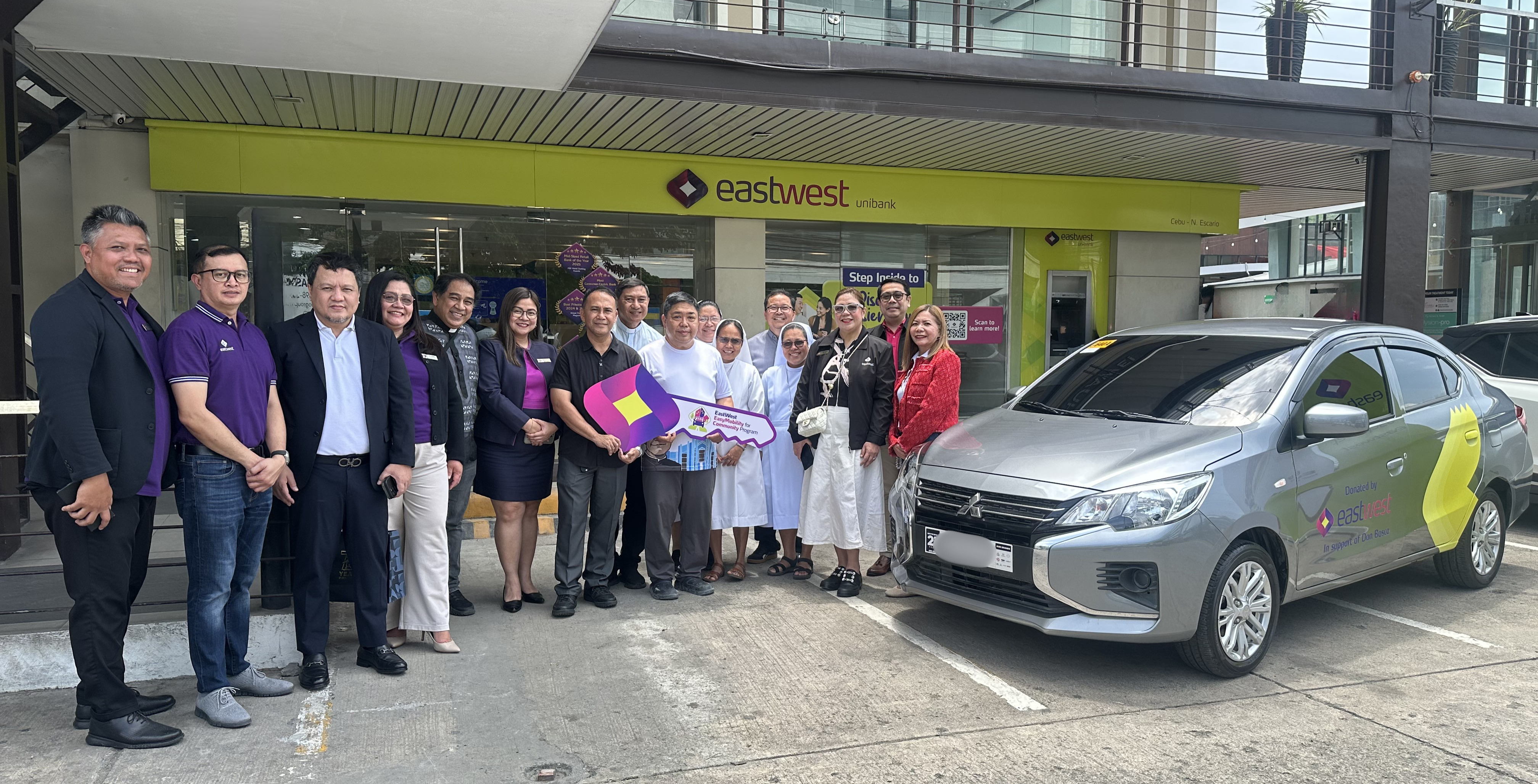 east-west-bank-escario-easy-mobility